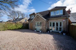 28 Northern Common Dronfield Woodhouse